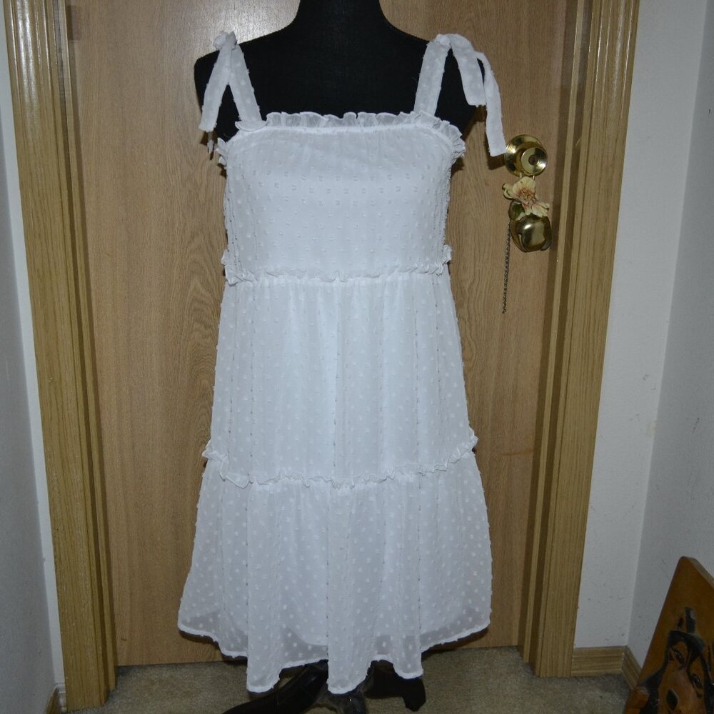 Trixxi Girl White Swiss Dot Tiered Baby Doll Flowy Dress